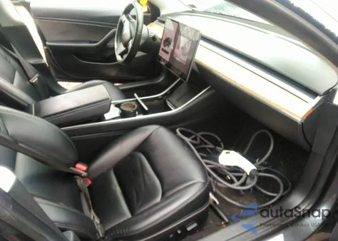 2018 Tesla Model 3 Long Range/Mid Range из США, поврежденный, VIN 5YJ3E1EA7JF023994